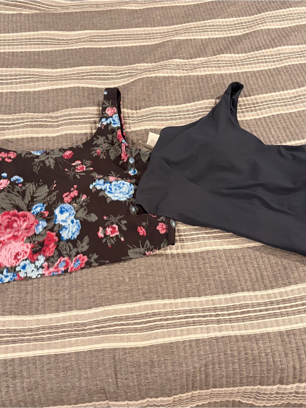 NWT 2 Old Navy PlusWomen's 3x - Black Floral and Navy Sports bras